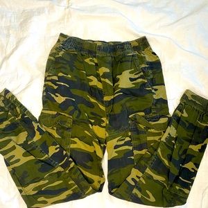 Camo Cargo Pants🖤💚